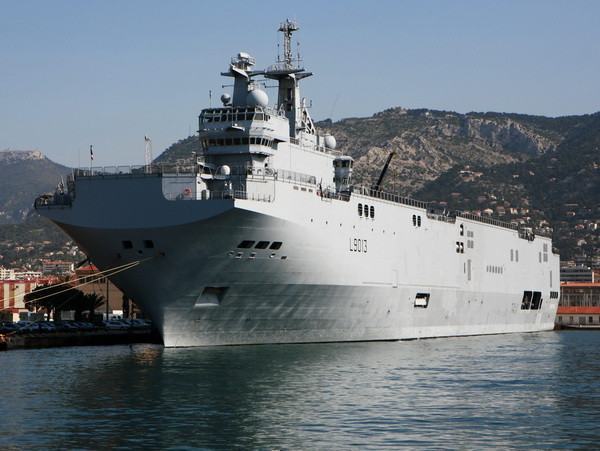 Nga có thể đóng tàu Mistral ở Crimea cho Hạm đội Biển Đen ảnh 1