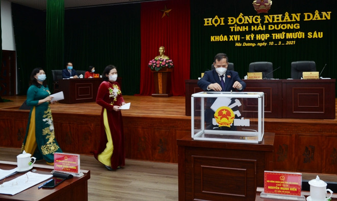 Phê chuẩn nhân sự UBND hai tỉnh Nam Định và Hải Dương ảnh 1