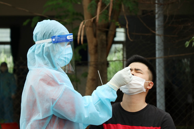 Chủ động nâng cao khả năng tiếp nhận, điều trị bệnh nhân COVID-19 ảnh 1