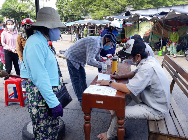 Ninh Thuận quyết bảo vệ thành quả chống dịch sau nới lỏng giãn cách ảnh 1