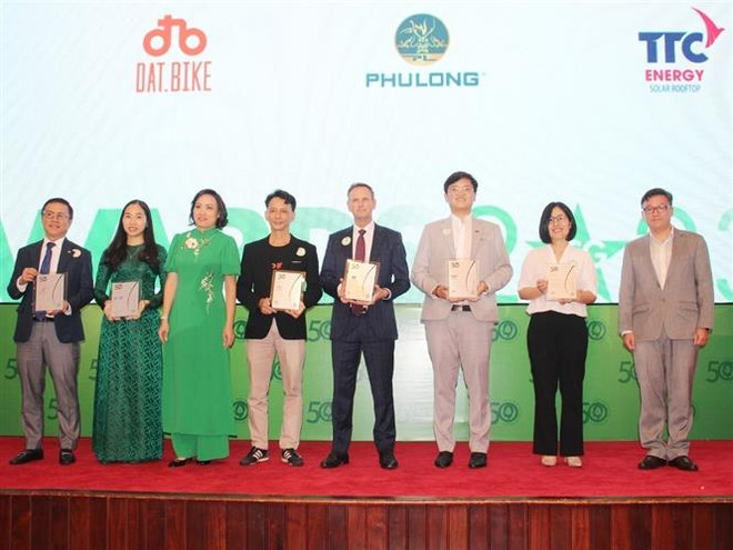 Vinh danh Top 50 doanh nghiệp phát triển bền vững tiêu biểu 2023 ảnh 1
