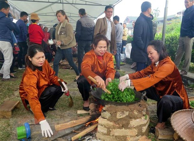 Thái Nguyên: Lan tỏa “Hương sắc trà Xuân - vùng chè đặc sản Tân Cương” ảnh 3