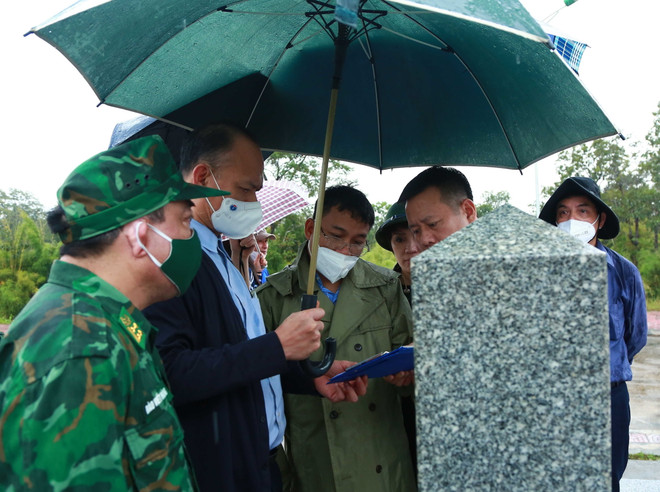 Xây dựng đường biên giới Việt Nam-Campuchia hòa bình, hữu nghị ảnh 2