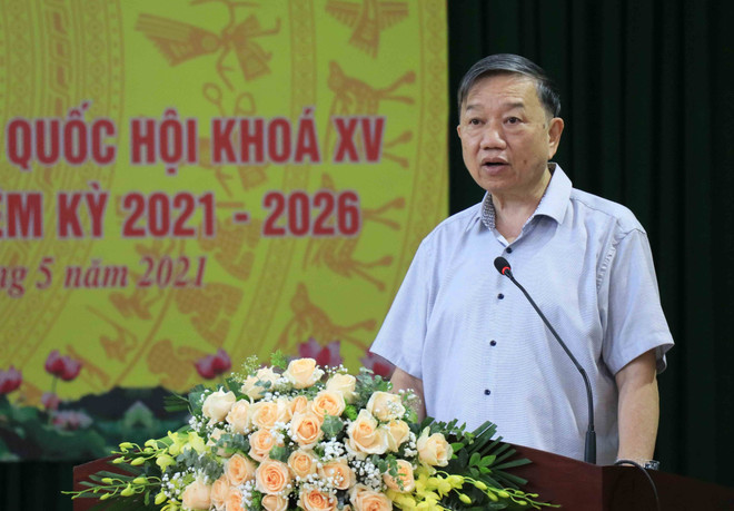 Các ứng cử viên đại biểu Quốc hội và đại biểu HĐND tiếp xúc cử tri ảnh 1