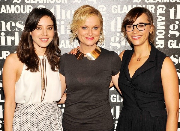 Những cô gái khiến giới truyền thông lúc nào cũng sôi sục ảnh 14