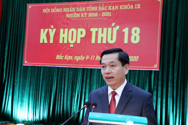 Thủ tướng Chính phủ Nguyễn Xuân Phúc phê chuẩn nhân sự 9 tỉnh ảnh 1