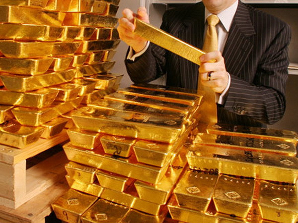 Vàng thế giới tăng phiên thứ 5 trước sự giảm giá của đồng USD ảnh 1