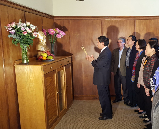 Trang trọng Lễ kỷ niệm 126 năm ngày sinh Bác Hồ tại Nam Phi ảnh 1