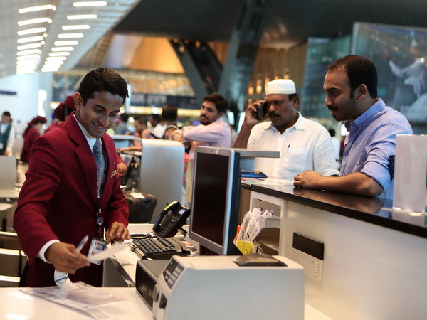 Mỹ tiếp tục nới lỏng lệnh cấm mang laptop lên máy bay ảnh 1