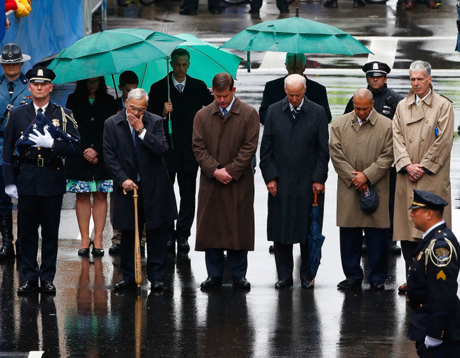 [Photo] Tưởng niệm nạn nhân vụ đánh bom khủng bố Boston ảnh 2