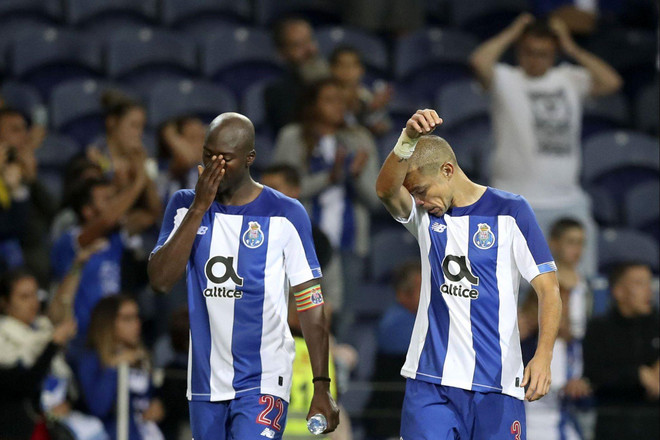 Porto của Pepe phải chia tay cuộc chơi từ rất sớm (Nguồn: Getty) Champions League: Nhiều đội bóng mạnh gục ngã, Ajax hút chết ảnh 1