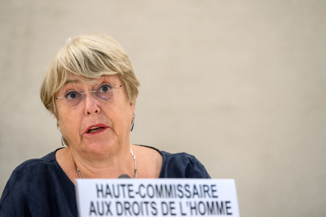 Cao ủy nhân quyền LHQ Michelle Bachelet phát biểu trong cuộc họp Hội đồng nhân quyền LHQ tại Geneva, Thụy Sĩ ngày 13/9/2021. (Ảnh: AFP/ TTXVN) LHQ lo ngại chính phủ lâm thời tại Afghanistan thiếu tính đại diện ảnh 1