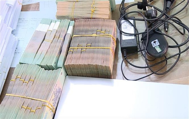 Tây Ninh: Triệt phá tụ điểm đánh bạc, thu giữ hàng trăm triệu đồng ảnh 1