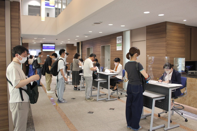 Hàng trăm thí sinh người Nhật tham dự kỳ thi năng lực tiếng Việt ảnh 1