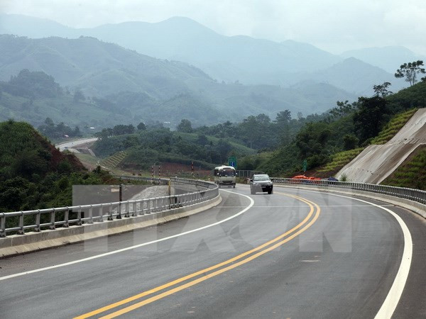 Đường cao tốc dài nhất Việt Nam đã sửa xong hằn lún vệt bánh xe ảnh 2