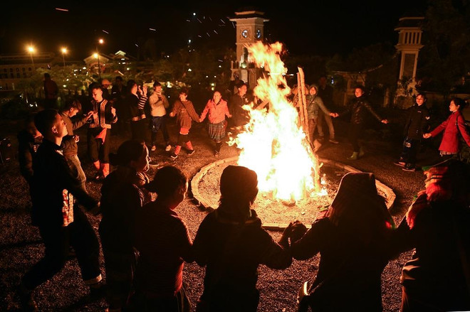 Mặc áo khoác giữa mùa Hè - Điều không tưởng chỉ có ở Fanispan! ảnh 8