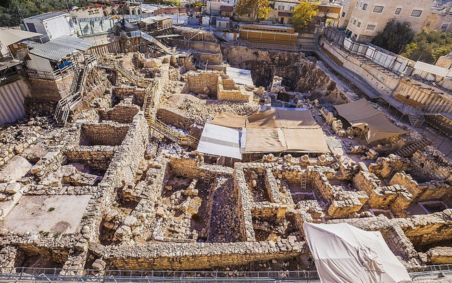 "Chúa nhẫn" 2.000 năm tuổi bất ngờ xuất hiện ở thành cổ Jerusalem ảnh 1