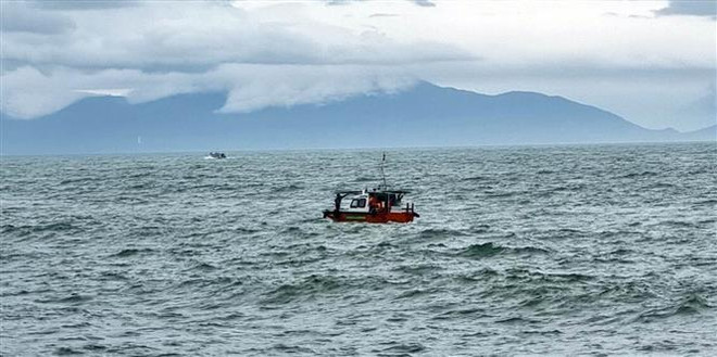 Cả nước có hơn 200 phương tiện tương tự canô bị chìm tại Cửa Đại ảnh 1