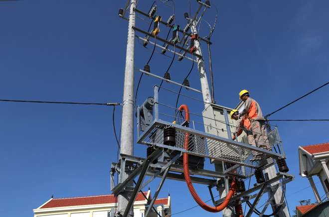 Tiêu thụ điện tiếp tục lập kỷ lục mới do nắng nóng gay gắt ảnh 1