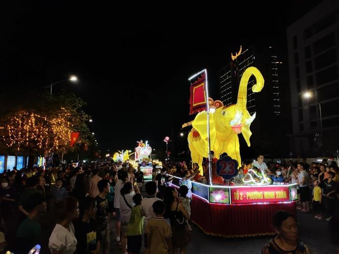 Lễ hội Thành Tuyên 2022 - Lễ hội đèn lồng lớn nhất Việt Nam ảnh 2