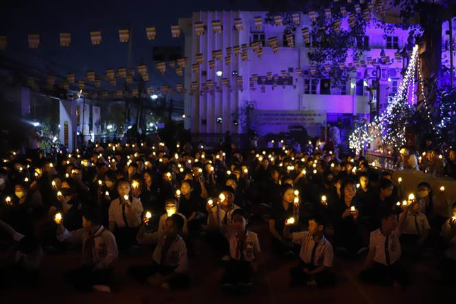 Cầu siêu tại Lào tưởng niệm 64 chiến sỹ hy sinh anh dũng bảo vệ Gạc Ma ảnh 1