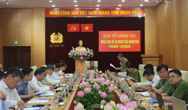 Đẩy mạnh số hóa 25 dịch vụ công thiết yếu theo Đề án 06 ảnh 1