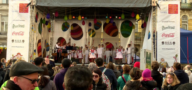 "Văn hóa bia tầng hầm" tại Prague hút du khách châu Âu ảnh 1