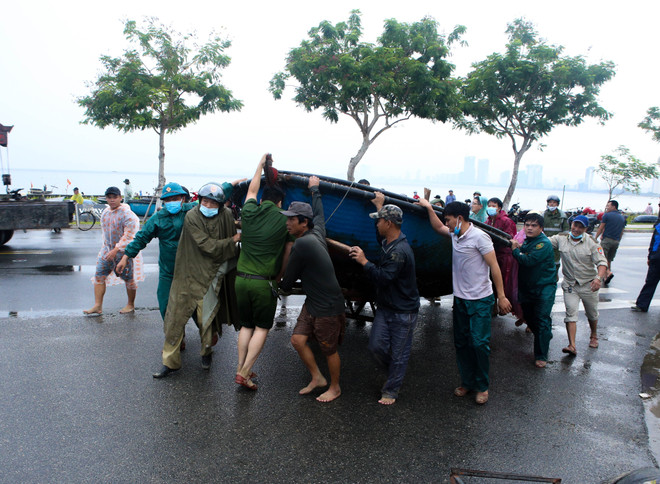 Các địa phương đảm bảo an toàn cho người dân trước cơn bão số 5 ảnh 1