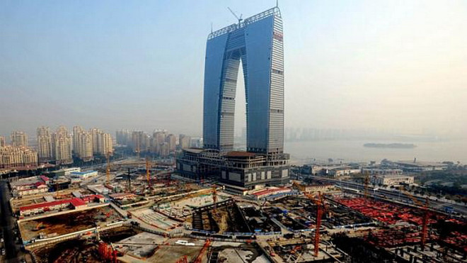 Ông Tập Cận Bình kêu gọi dừng xây dựng công trình kiến trúc kỳ lạ ảnh 2