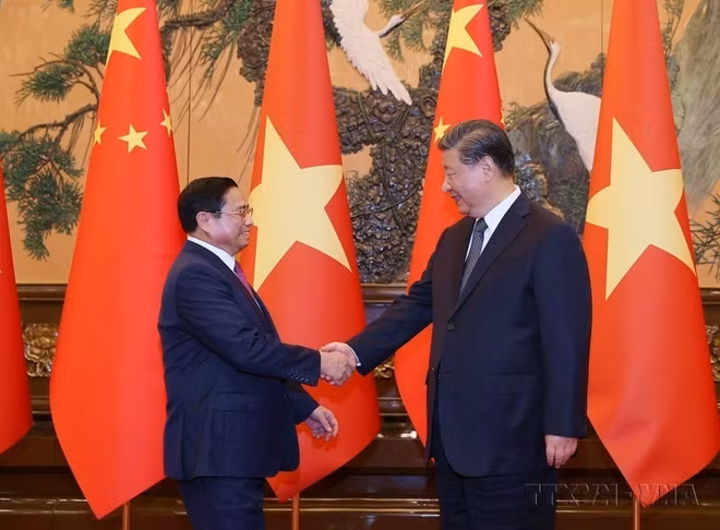 ttxvn-pham-minh-chinh-tap-can-binh-701.jpg