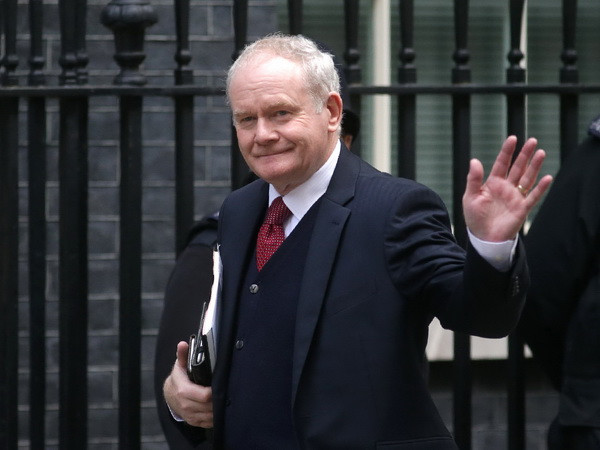 Phó Thủ hiến từ chức, chính phủ Bắc Ireland đứng trên bờ vực sụp đổ ảnh 1