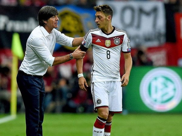 Mesut Oezil trải lòng về Arsenal, tương lai, tuyển Đức, EURO... ảnh 2