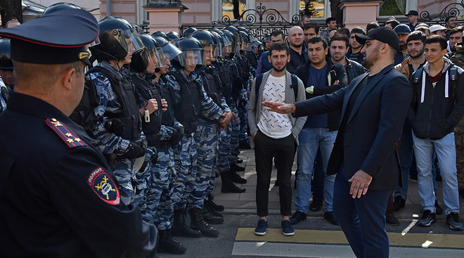 Nga bắt giữ nhiều người biểu tình trước Đại sứ quán Myanmar ảnh 1