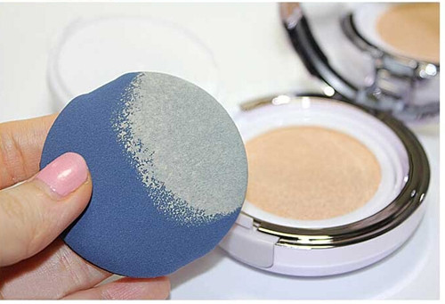 BB Cake: Kẻ “soán ngôi” hoàn hảo cho cushion và phấn tươi ảnh 1