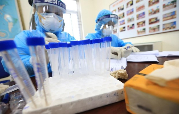 Hà Tĩnh: 3 người trong khu cách ly có kết quả dương tính lần đầu ảnh 1