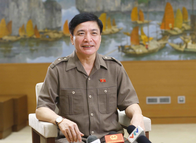 Tổng Thư ký Quốc hội, Chủ nhiệm Văn phòng Quốc hội Bùi Văn Cường trả lời phỏng vấn báo chí. (Ảnh: Doãn Tấn/TTXVN) AIPA: Tăng cường hợp tác nội khối, hiện thực hóa tầm nhìn ảnh 4