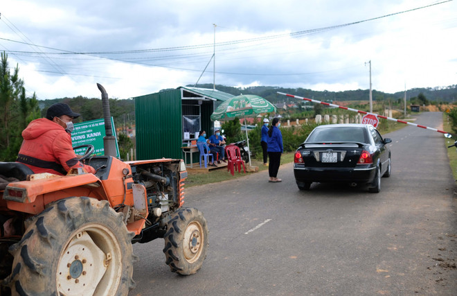 Dịch COVID-19: Buôn làng người Cill quyết tâm giữ vững 'vùng xanh' ảnh 2