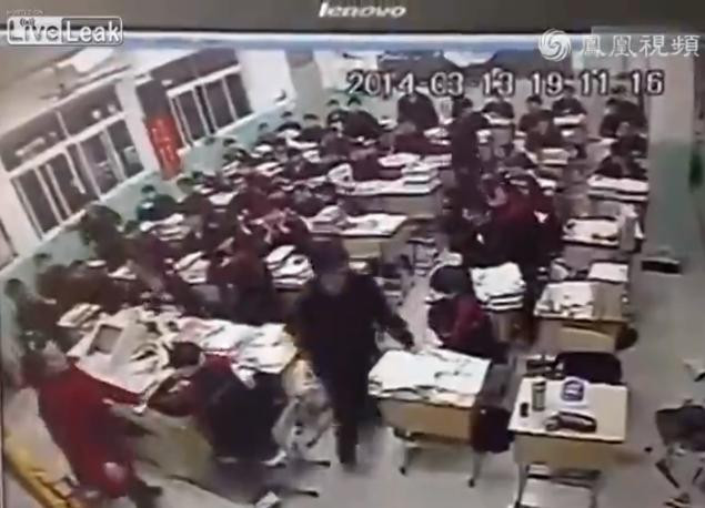 Học sinh nhảy lầu tự tử vì quá lo lắng về kỳ thi đại học ảnh 2