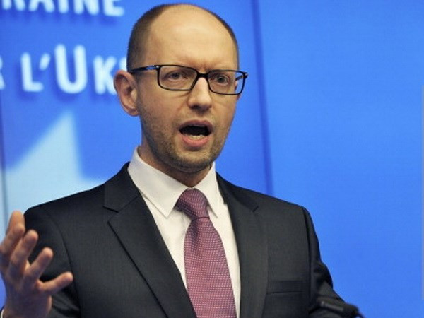 Kiev dọa đáp trả nếu Nga "thôn tính" miền Đông Ukraine ảnh 1