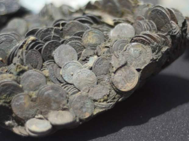 Phát hiện xác tàu La Mã 1.600 năm tuổi cùng cổ vật vô giá ảnh 2