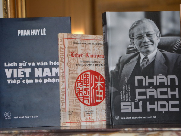Trường Viễn Đông Bác cổ Pháp vinh danh nhà sử học Phan Huy Lê ảnh 1