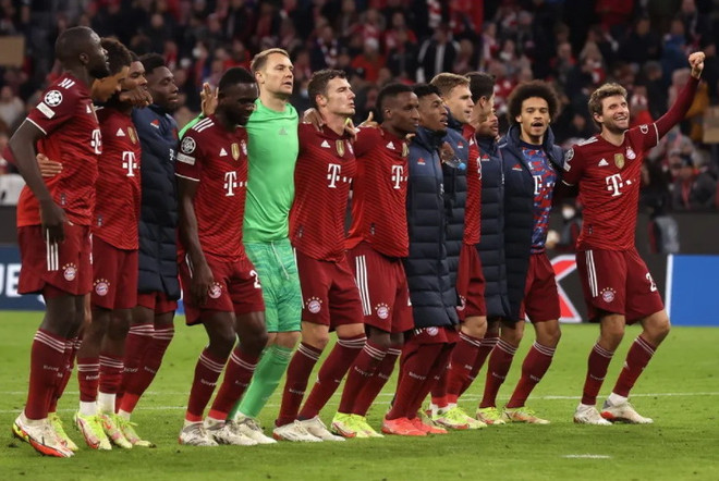 Bayern Munich hiên ngang vào vòng 1/8 sau màn 'hủy diệt' Benfica ảnh 1