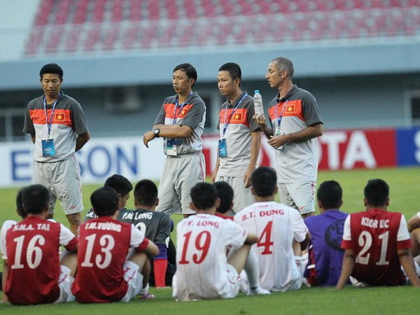 Đội tuyển U19 Việt Nam hủy buổi tập trước trận đấu cuối ở Myanmar ảnh 1