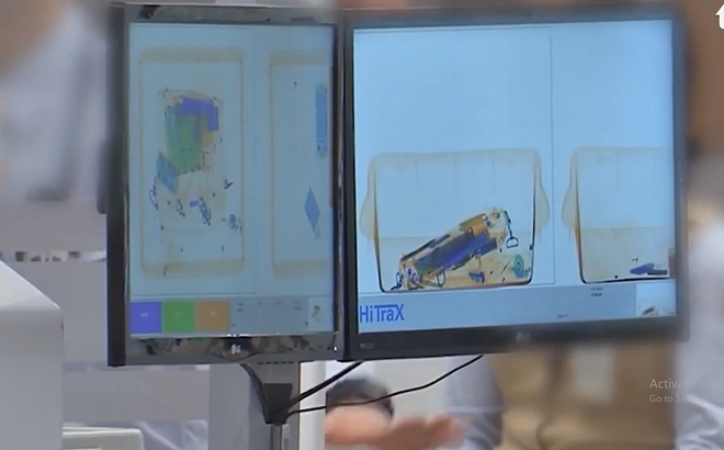 Các hãng bay đang xác minh vụ 2 tiếp viên vận chuyển tinh dầu cần sa ảnh 1