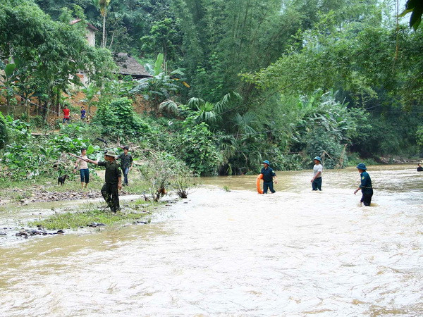 Ứng phó kịp thời khi áp thấp nhiệt đới mạnh lên thành bão ảnh 1