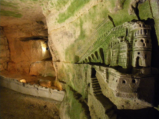 Hầm mộ Paris: Thế giới ngầm tối tăm và bí ẩn dưới lòng đất ảnh 10