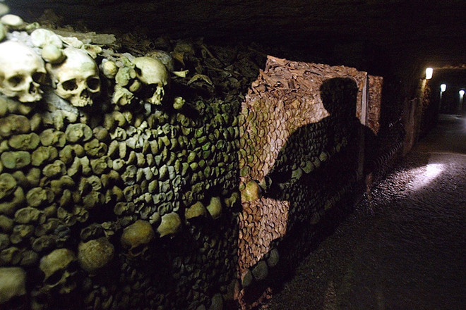 Hầm mộ Paris: Thế giới ngầm tối tăm và bí ẩn dưới lòng đất ảnh 5