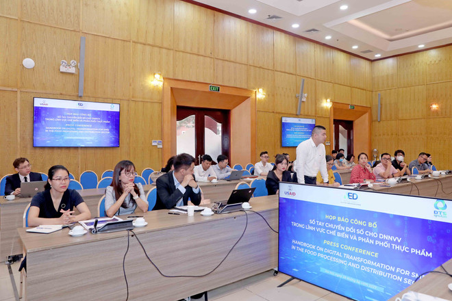 Ra mắt Sổ tay Chuyển đổi Số ở lĩnh vực chế biến và phân phối thực phẩm ảnh 2