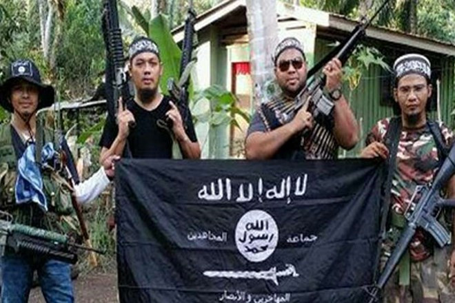 Nhóm thủy thủ Indonesia bị phiến quân Abu Sayyaf bắt cóc đã được thả ảnh 1