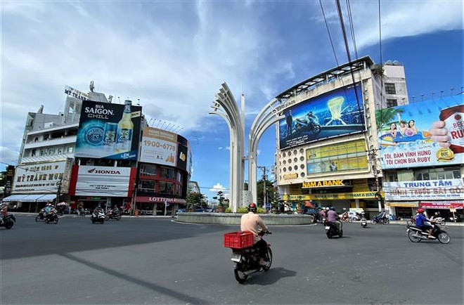 An Giang mở rộng giãn cách, Trà Vinh xử phạt vi phạm chống dịch ảnh 1